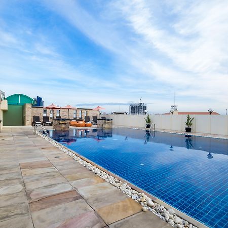 Nova Suites Pattaya By Compass Hospitality Ngoại thất bức ảnh