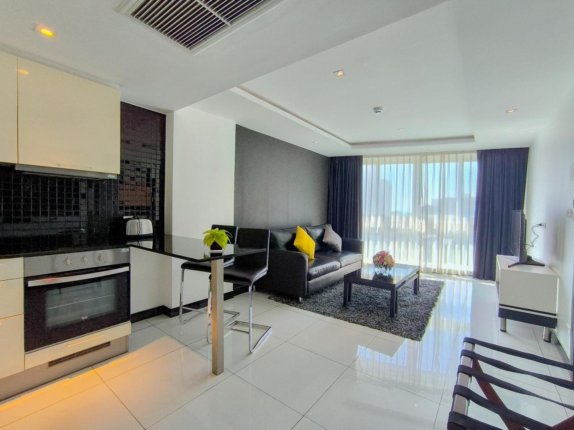 Nova Suites Pattaya By Compass Hospitality Ngoại thất bức ảnh