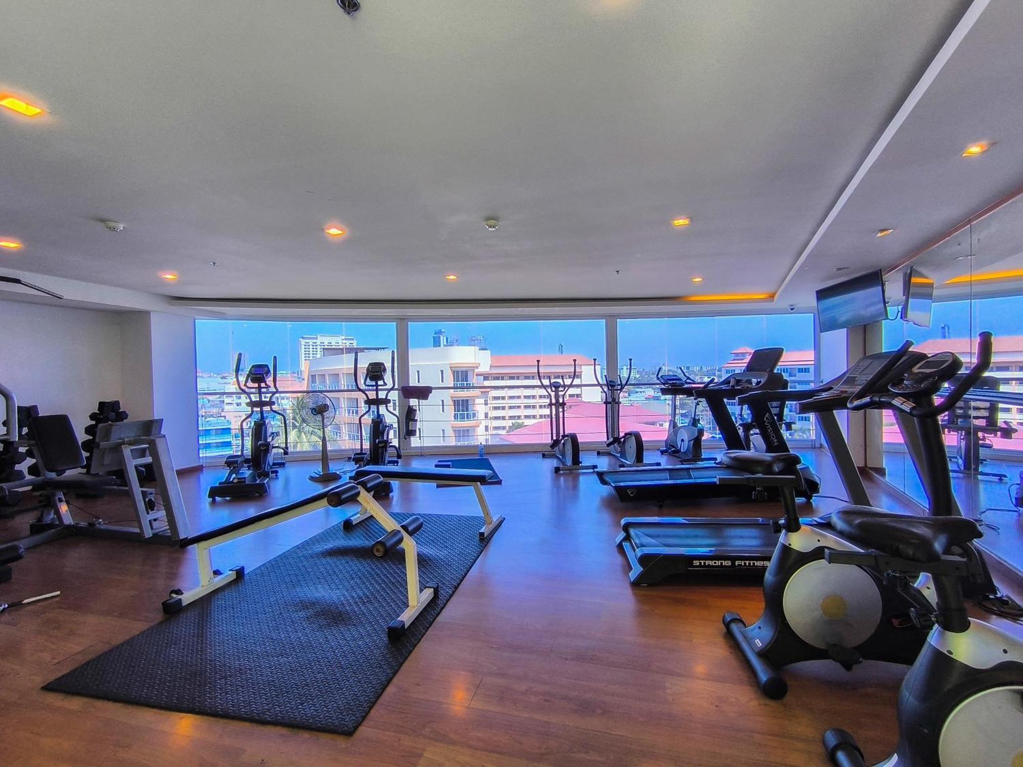 Nova Suites Pattaya By Compass Hospitality Ngoại thất bức ảnh