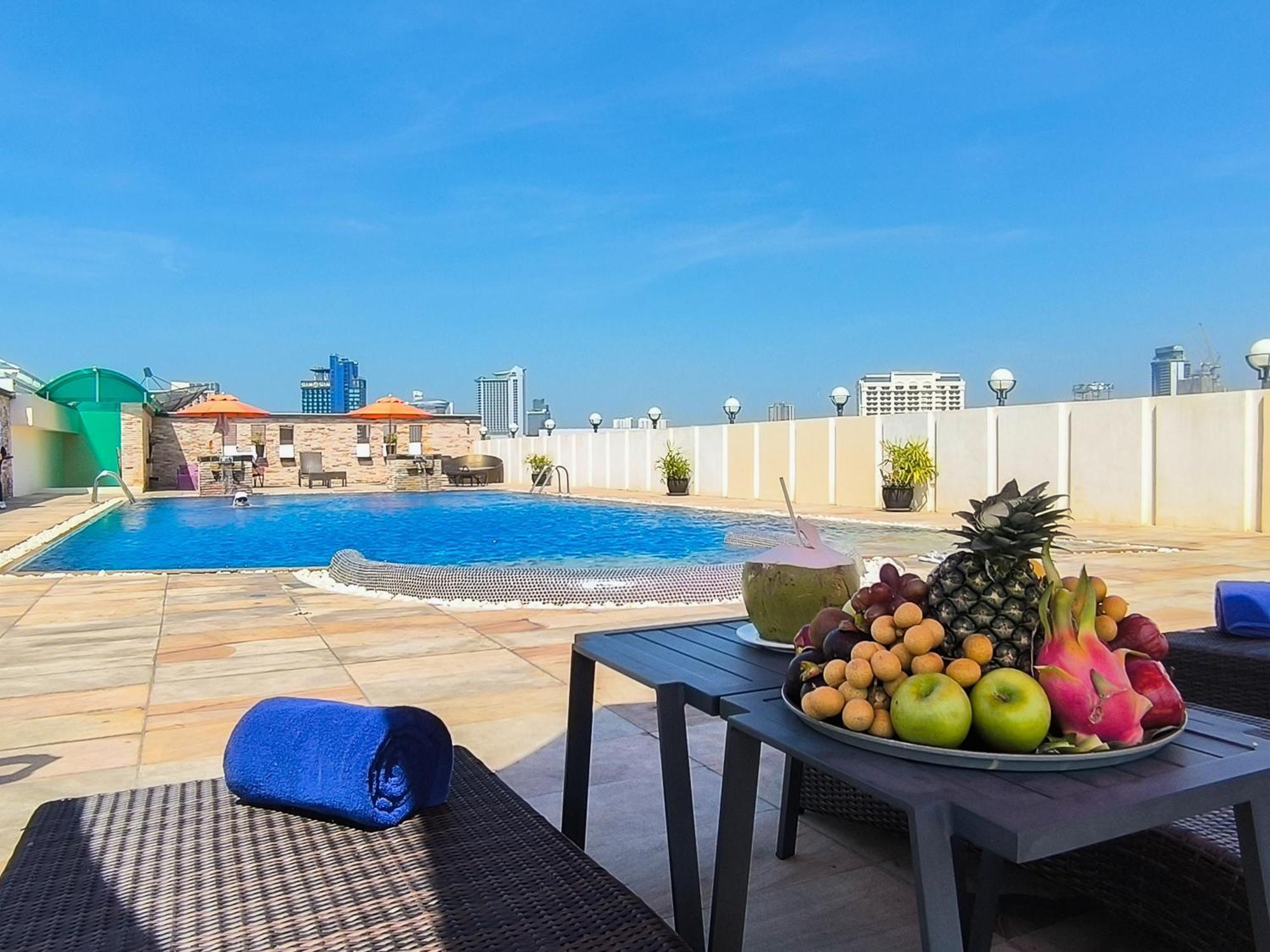 Nova Suites Pattaya By Compass Hospitality Ngoại thất bức ảnh